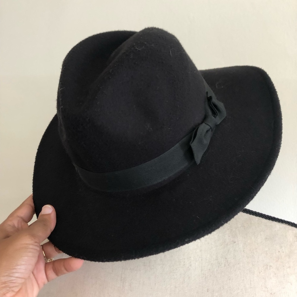 Classic Black Felt Fedora Hat with Ribbon